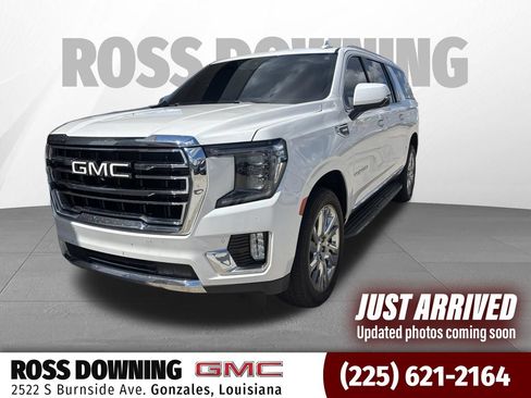 Used 2021 GMC Yukon XL SLT w/ SLT Premium Package RWD image 1