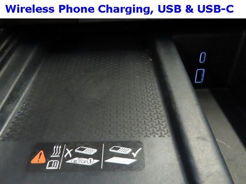 Used 2024 GMC Acadia Denali image 18