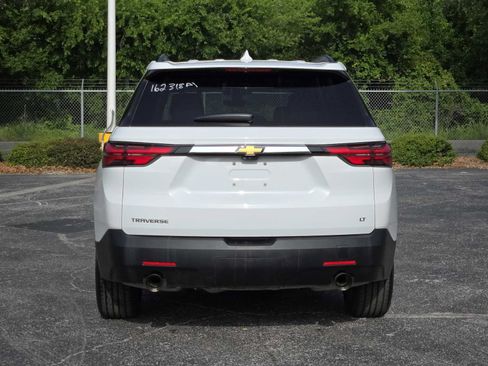 Certified 2023 Chevrolet Traverse LT w/ LT Premium Package FWD image 4