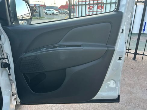 Used 2020 RAM ProMaster City Tradesman SLT image 15