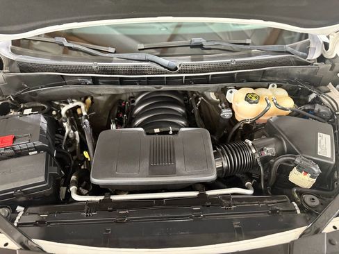 Used 2021 Cadillac Escalade ESV Premium Luxury image 30