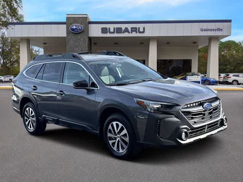 Certified 2025 Subaru Outback Premium AWD/4WD image 8