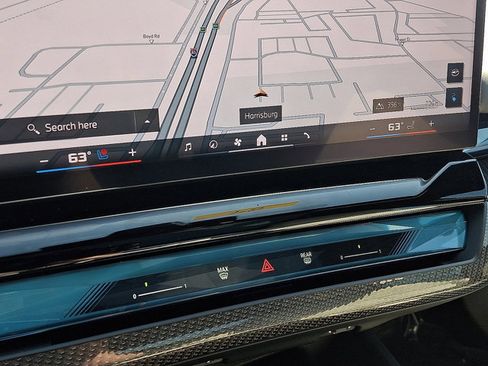 Used 2024 BMW i5 M60 w/ Premium Package image 16