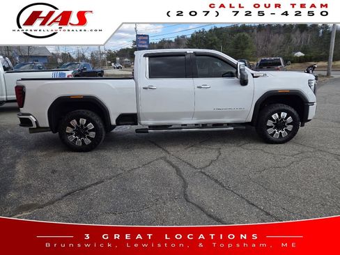 Used 2024 GMC Sierra 2500 Denali w/ Technology Package AWD/4WD image 7