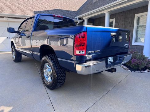 Used 2006 Dodge Ram 2500 Truck Laramie AWD/4WD image 4