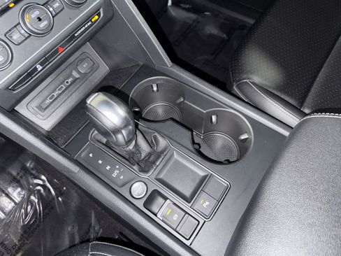 Used 2021 Volkswagen Atlas SE image 30