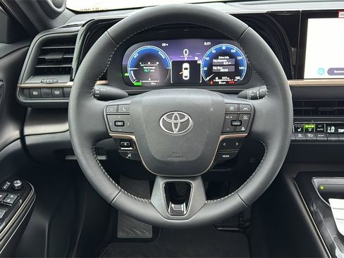 New 2026 Toyota Crown Nightshade image 24