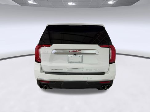 Used 2023 GMC Yukon Denali w/ LPO, Floor Liner Package AWD/4WD image 9