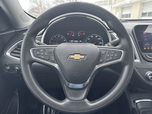 Used 2023 Chevrolet Malibu LT image 23