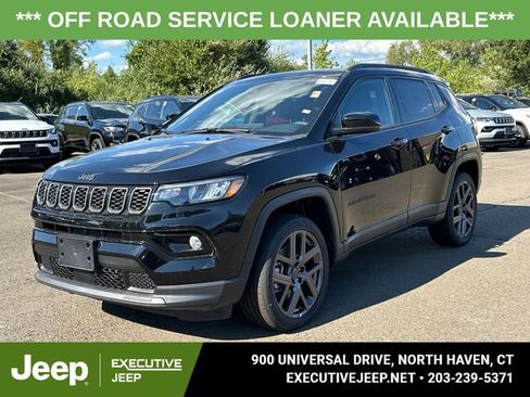 Used 2025 Jeep Compass Limited w/ Sun & Sound Group AWD/4WD image 5