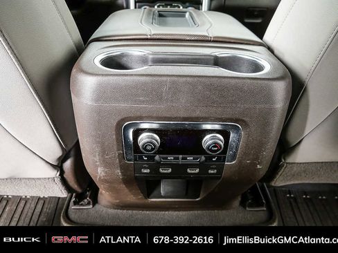 Used 2021 GMC Yukon SLT w/ SLT Premium Package image 21