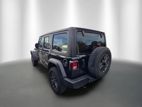 Used 2025 Jeep Wrangler Unlimited Sport AWD/4WD image 6