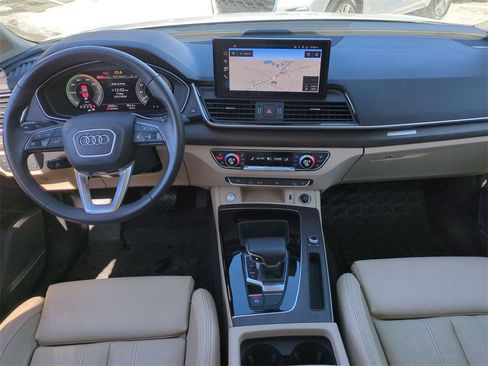 Used 2024 Audi Q5 e Premium Plus image 33