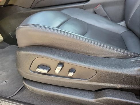 Used 2024 Cadillac XT5 Premium Luxury AWD/4WD image 12