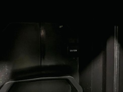 Used 2018 Toyota Highlander Limited image 28