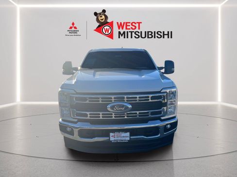 Used 2025 Ford F250 XLT AWD/4WD image 8