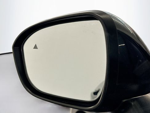 Used 2025 Mitsubishi Outlander SE AWD/4WD image 16