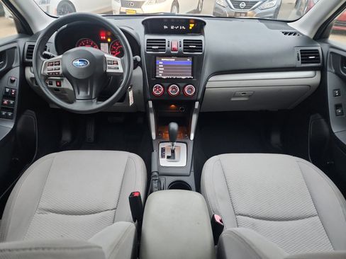 Used 2014 Subaru Forester 2.5i image 23