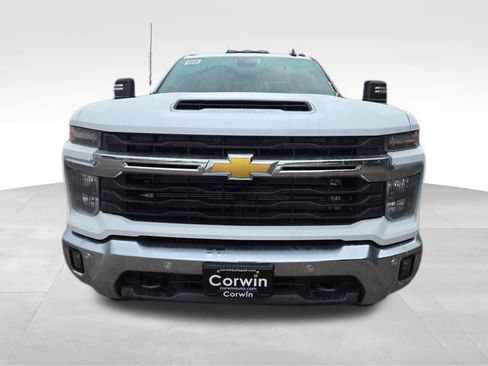 New 2026 Chevrolet Silverado 3500 LT w/ All Star Edition AWD/4WD image 4