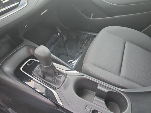 Used 2024 Toyota Corolla LE FWD image 21