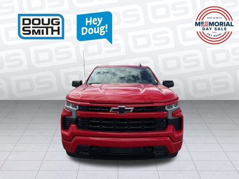 Used 2023 Chevrolet Silverado 1500 RST AWD/4WD image 2