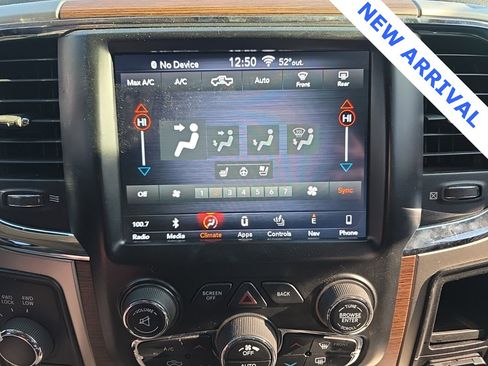 Used 2018 RAM 3500 Laramie w/ Convenience Group image 19