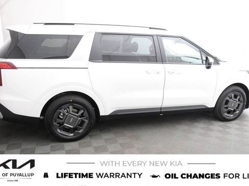 New 2026 Kia Carnival EX FWD image 4