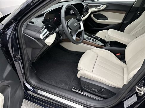 Used 2025 Audi A5 2.0T Prestige image 11