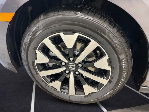 New 2026 Honda Odyssey EX-L image 10