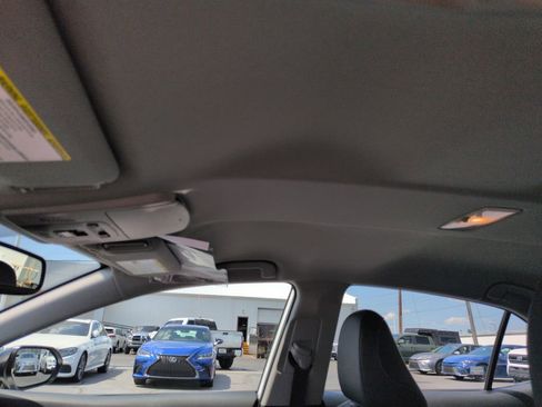 Certified 2024 Toyota Camry SE FWD image 21