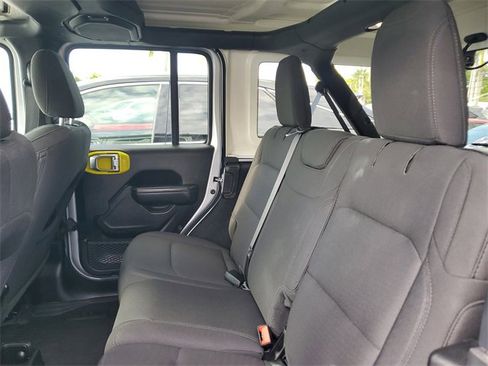 Used 2023 Jeep Wrangler Willys image 29