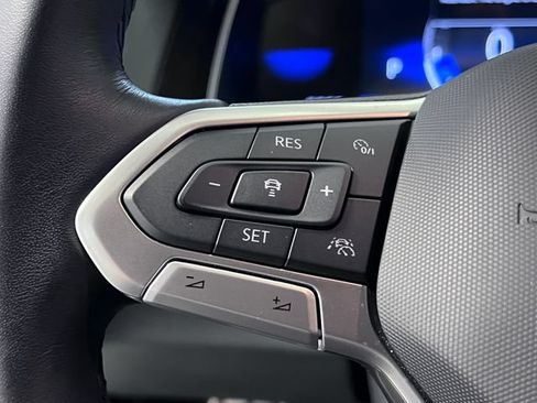 Certified 2024 Volkswagen Jetta Sport FWD image 20