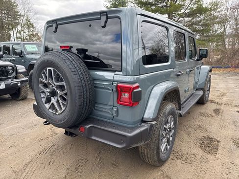 New 2026 Jeep Wrangler Sahara image 5