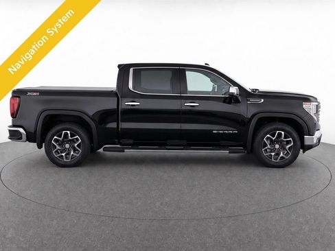 Used 2024 GMC Sierra 1500 SLT w/ SLT Premium Plus Package AWD/4WD image 4