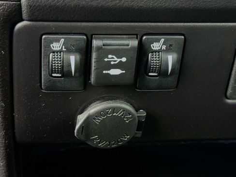 Used 2018 Toyota Sienna SE w/ SE Preferred Package image 25