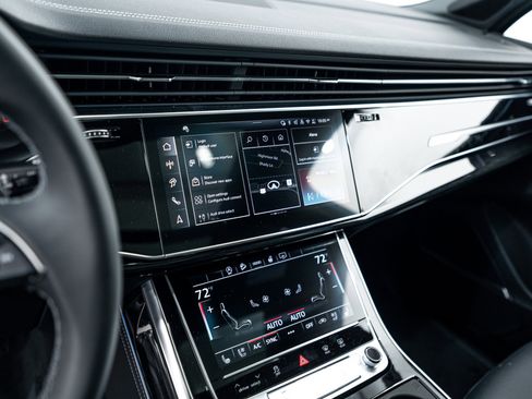 New 2026 Audi Q7 Premium Plus image 11