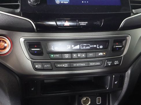 Used 2022 Honda Pilot Sport image 45