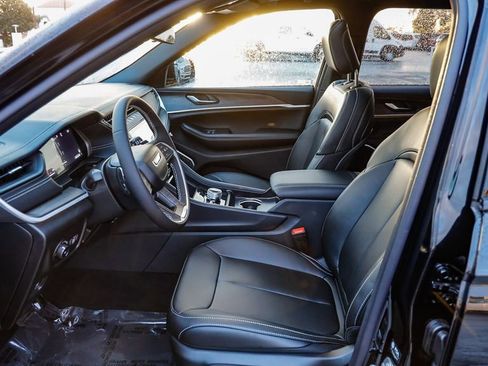 New 2026 Jeep Grand Cherokee Limited AWD/4WD image 22