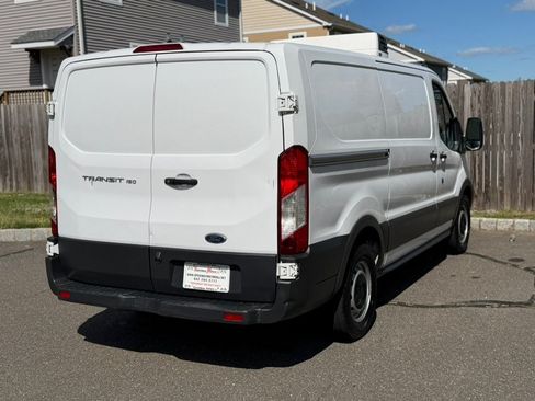 Used 2018 Ford Transit 150 130 Low Roof RWD image 5