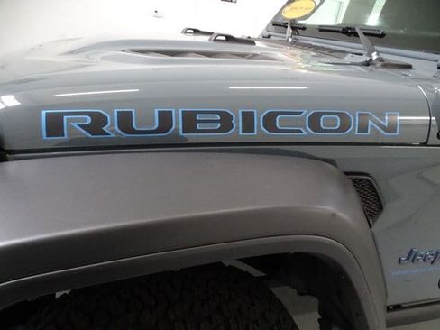 Certified 2025 Jeep Wrangler Unlimited Rubicon 4xe w/ Convenience Group AWD/4WD image 25