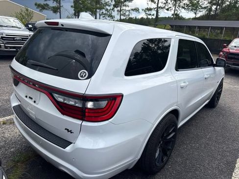Used 2017 Dodge Durango R/T w/ Blacktop Package RWD image 3