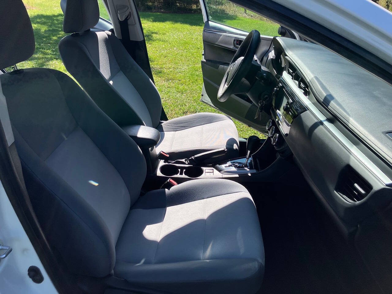 Used 2016 Toyota Corolla L FWD image 5