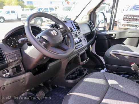 New 2025 RAM ProMaster 1500 w/ Convenience Group FWD image 13