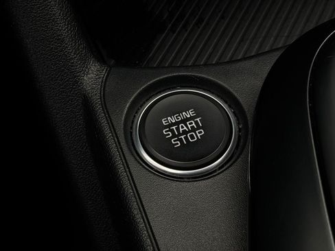 Used 2025 Kia K4 FWD image 27