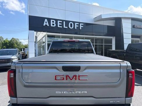 Used 2025 GMC Sierra 3500 SLT w/ SLT Convenience Package AWD/4WD image 7