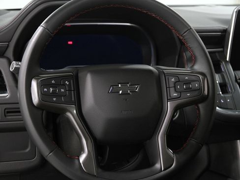 Certified 2023 Chevrolet Suburban RST w/ Sport Performance Package image 8