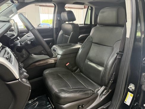 Used 2016 GMC Yukon SLT w/ Premium Edition image 11