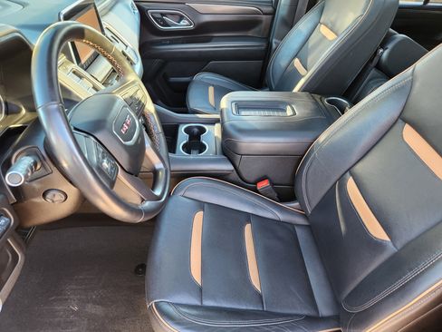 Used 2021 GMC Yukon AT4 w/ AT4 Premium Package image 13