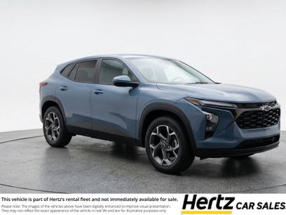 Used 2025 Chevrolet Trax LT
