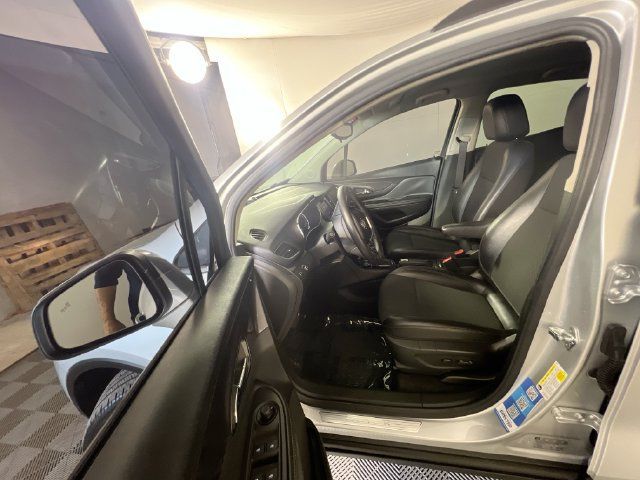 Used 2022 Buick Encore Preferred w/ Safety Package FWD image 14